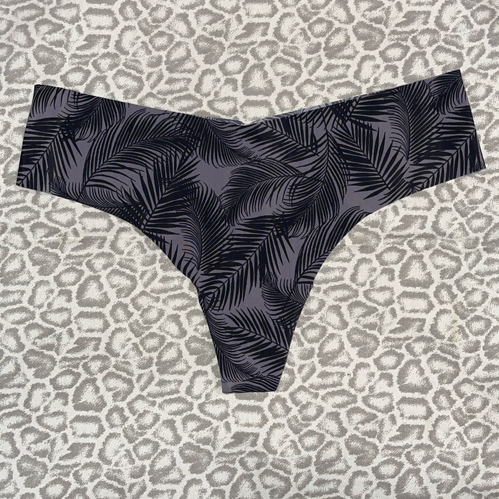 🌺 Victoria secret thong underwear 🌺